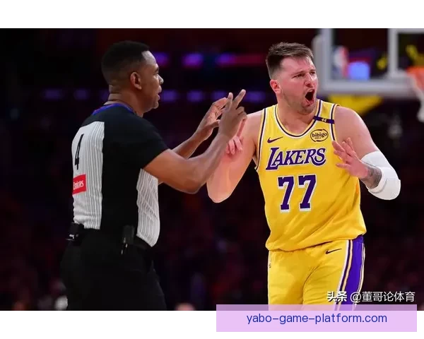 纳斯不满裁判判罚怒斥雷霆并非完美也会犯规